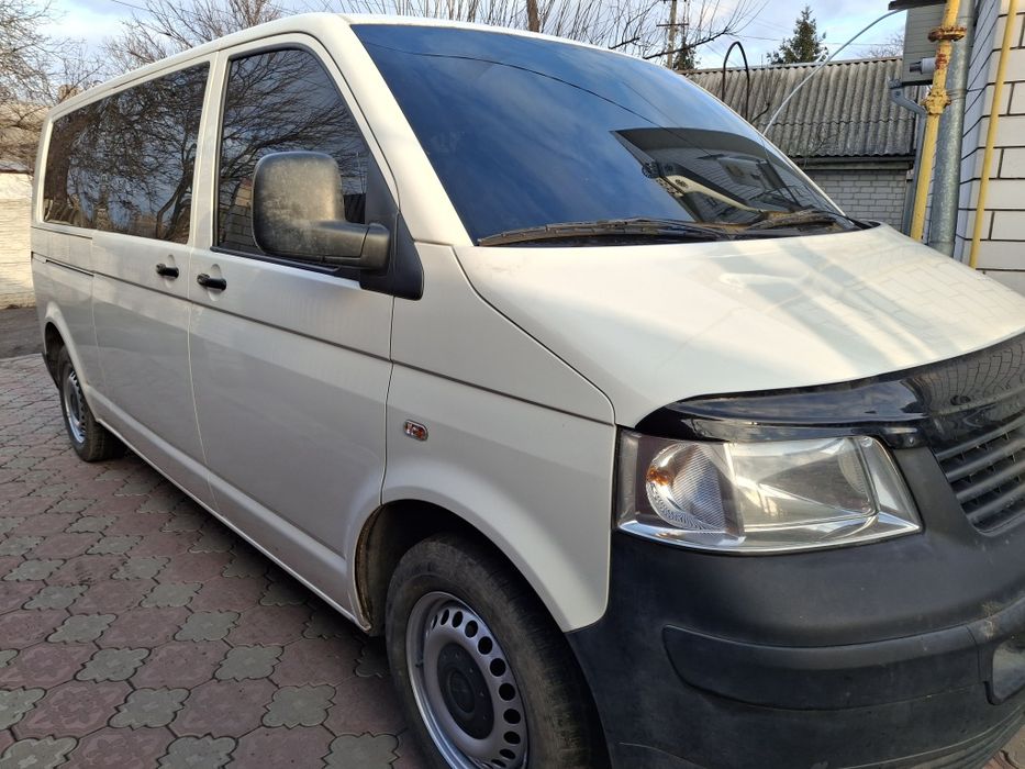 Продам Volkswagen Transporter T5 Long