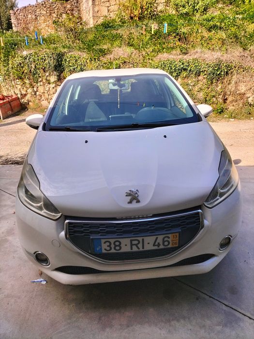 Peugeot 208 1.4 de 2013