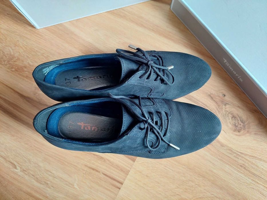 skórzane buty tamaris 37 półbuty granatowe podeszwa anti-slide wiązane