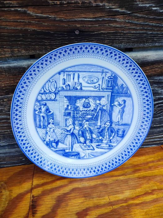 Porcelanowy talerz dekoracyjny - patera - design Melitta - D14