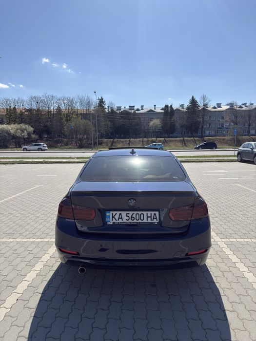 BMW F30 2.0 дизель європа