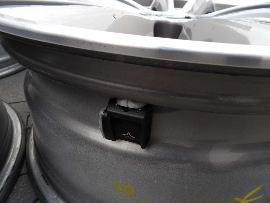 felgi aluminiowe 17 bmw 5x112 + czujniki