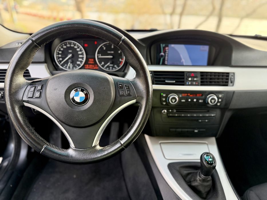 Bmw 318D Touring LCi