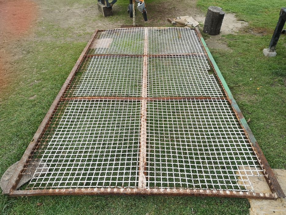 Krata siatka od piaskarko solarki schmidt