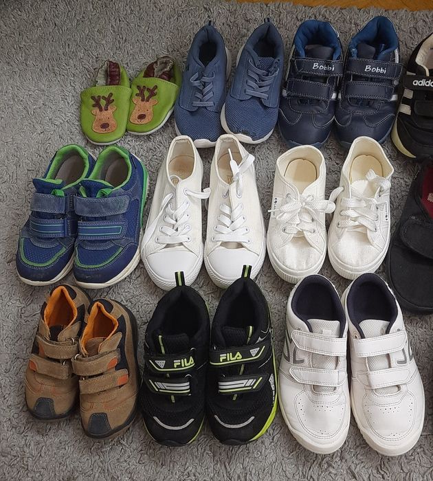 Взуття дитяче різне,літо ,осінь,зима кросівки,санділі,кеди