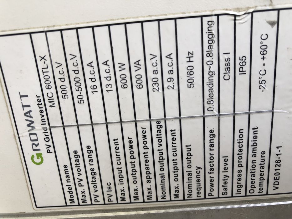 Однофазний сонячний інвертор Growatt 600 W