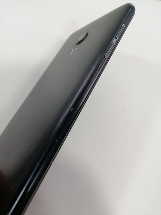 Телефон Meizu 15 Lite "4/64gb" (Mblu 21 "6/128gb"(MX)