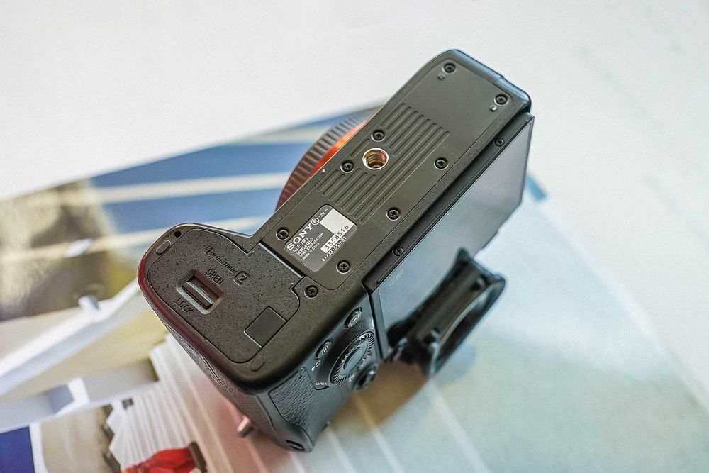 Sony Alpha A7III body+L-Plate