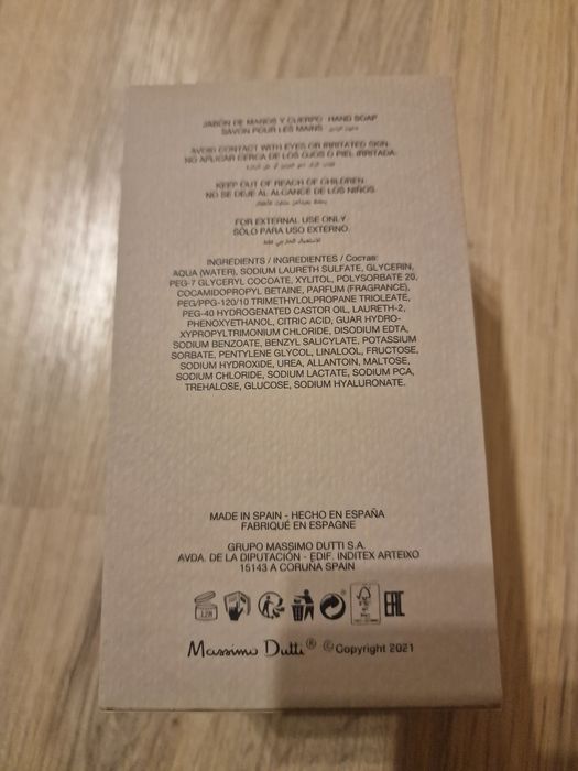 CHAMOMILE & SANDALWOOD mydło  w płynie do rąk i ciała