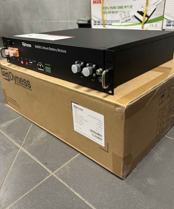 Аккумуляторна батарея ИБП Dyness B4850 48v 50 ah 2.4 kwh