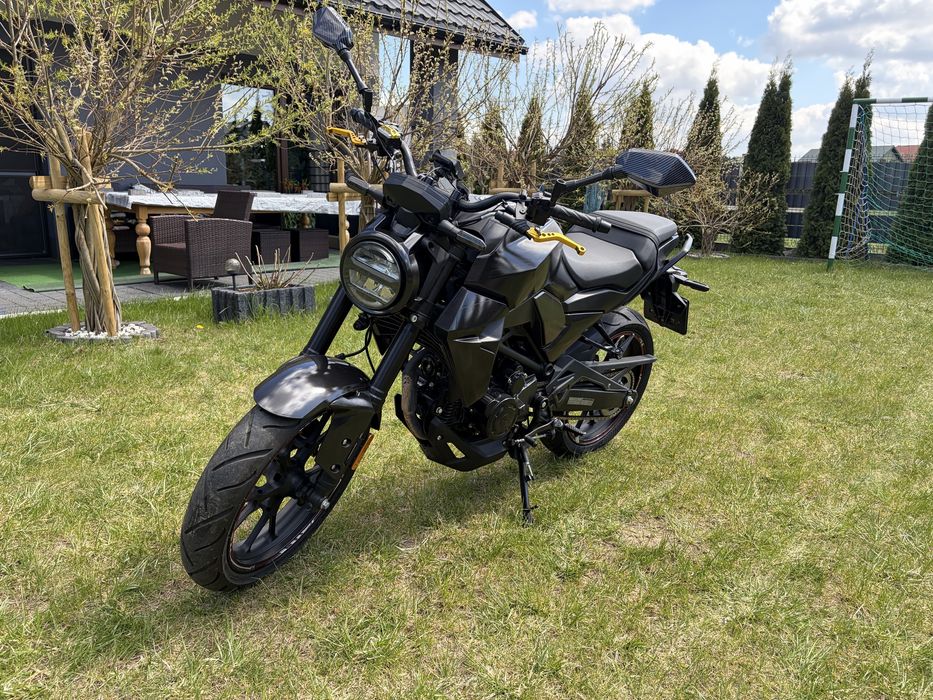 Barton Naked 125, 2024r. Super Stan