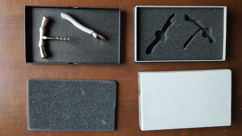 Zestaw otwieraczy do kapsli korków 2szt.