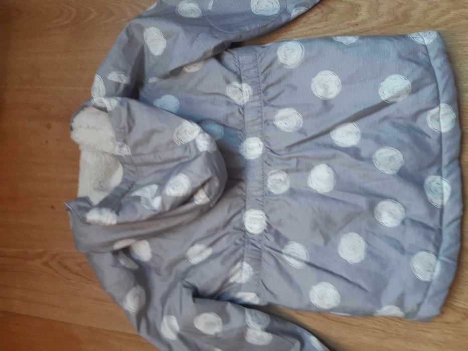 Гарна куртка для дівчинки 5-7 років