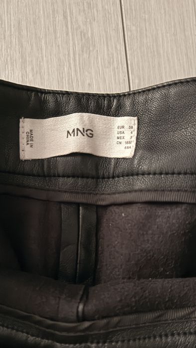 Штани шкіряні  Mango p.38