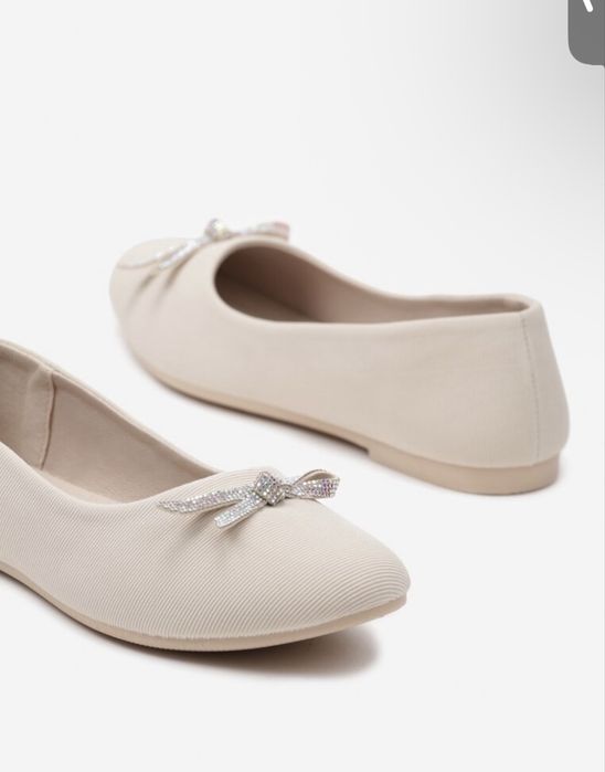Nowe nieużywane baletki Vices