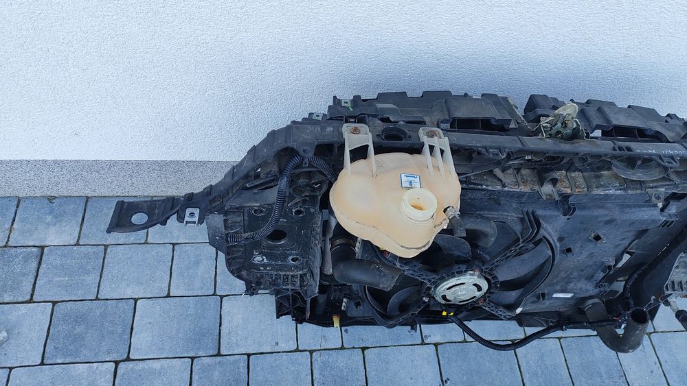 Pas przedni wzmocnienie Fiat Grande Punto 1.2 1.4 Benzyna