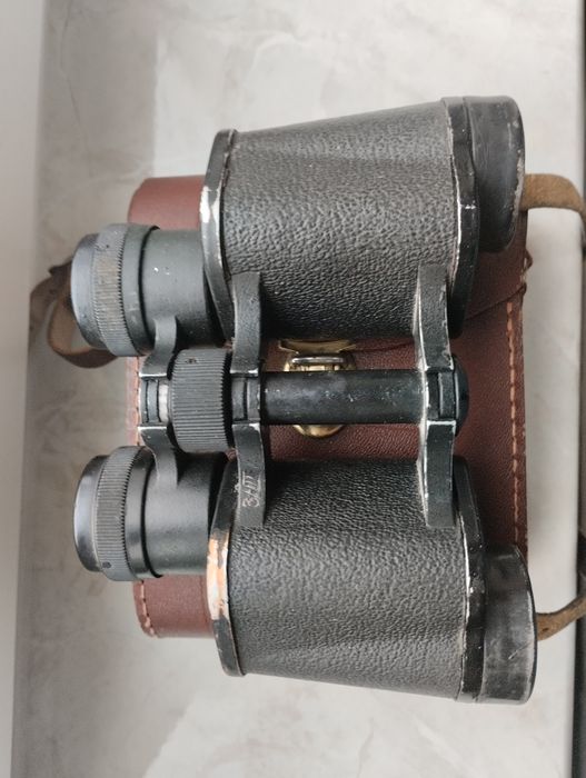 Продаю два бинокля БПЦ5 8х30