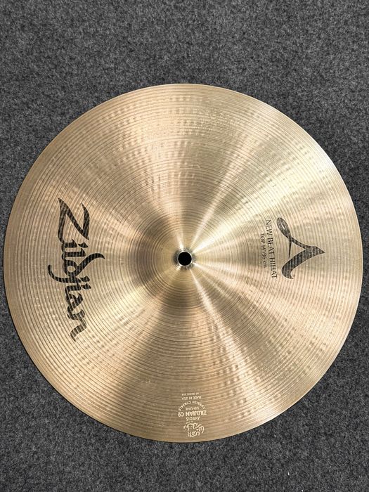 [RESERVADO] Zildjian A New Beat Hi-Hat 14”