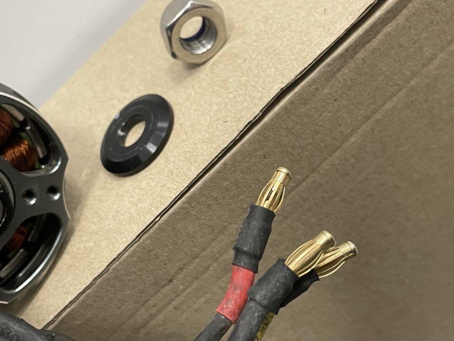 Мотор великий Б.У