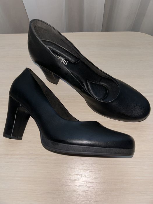 Туфлі, туфли на каблуке