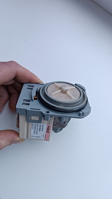 Насос циркуляційний (помпа) пральної машини  Electrolux