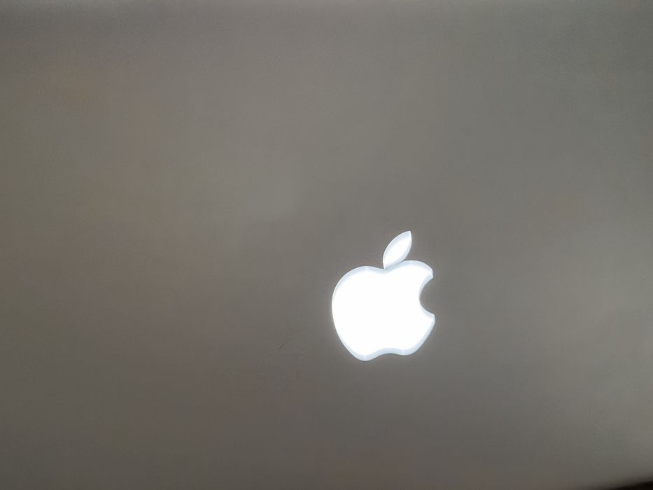 MacBook Pro 2012 13cali srebrny