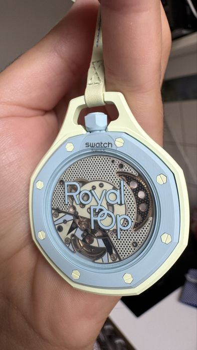 AP x Swatch Royal Pop | Blaue Acht
