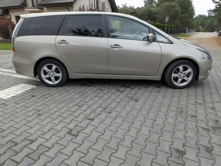 Mitsubishi Grandis 7 miejsc Hak GAZ LPG