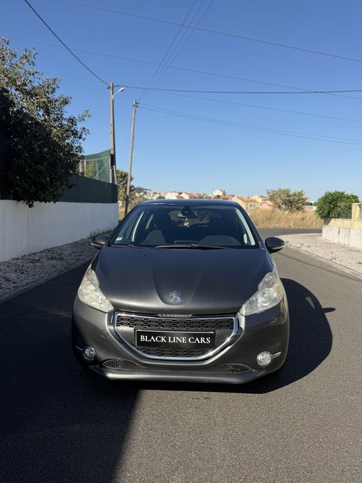 Peugeot 208 impecavel