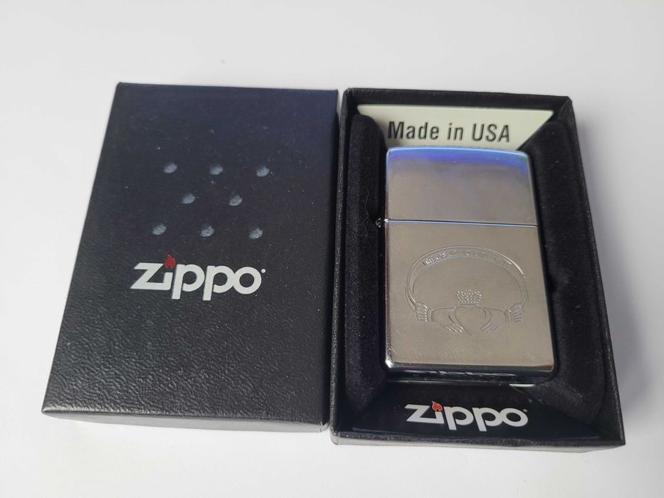 Zapalniczka Zippo Polished Chrome Friendship Loyalty Love grawerunek