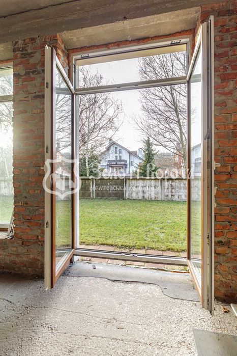 Дуплекс, 3пов. Під ремонт. село Підгірці, Обухівський район