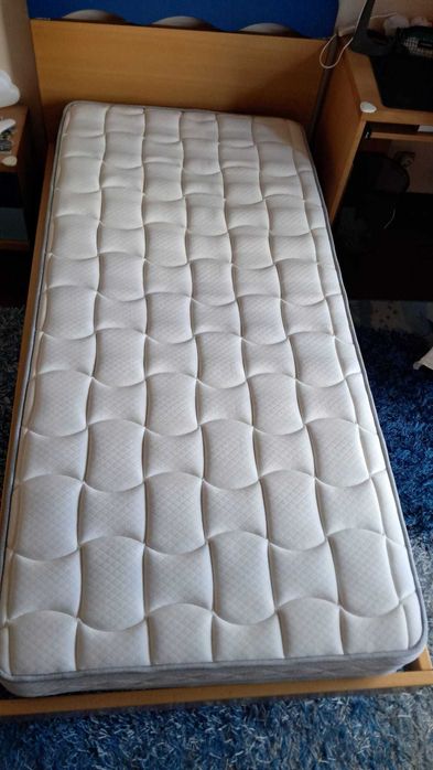 cama de solteiro com colchão
