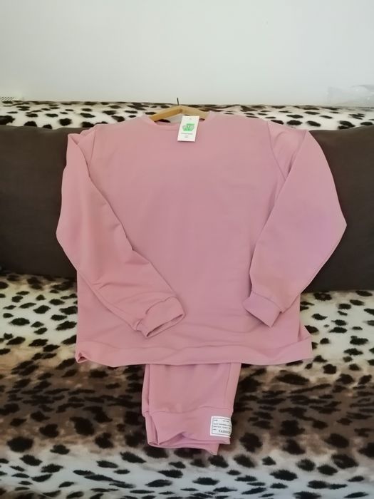 Продам жіночий костюм