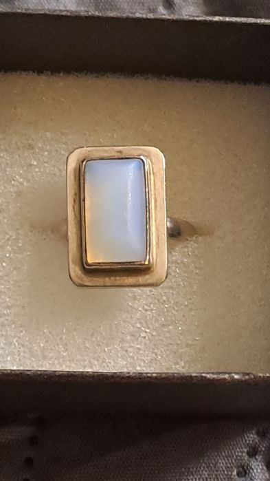 Pierścionek srebrny stary z oczkiem