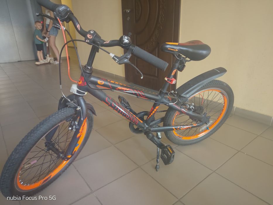 Продам дитячий вилосипед Соmanche moto six 20