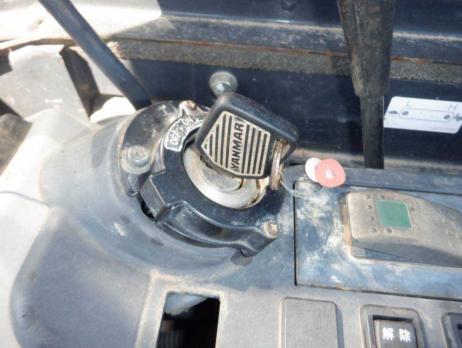 Экскаватор гусеничний YANMAR B60U
