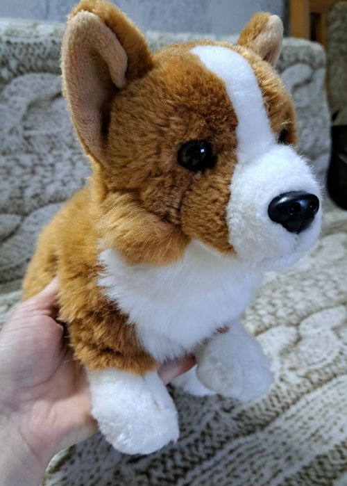 Коргі від Faithful Friends Collectables.