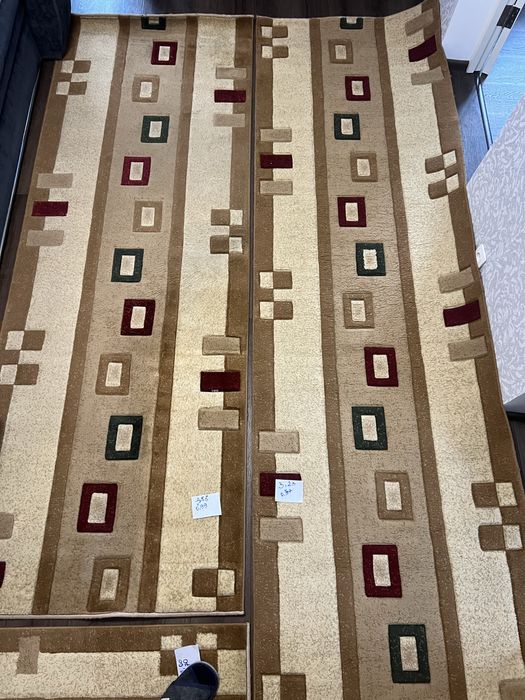 Продам ковер 3 на 2 метра, дорожки