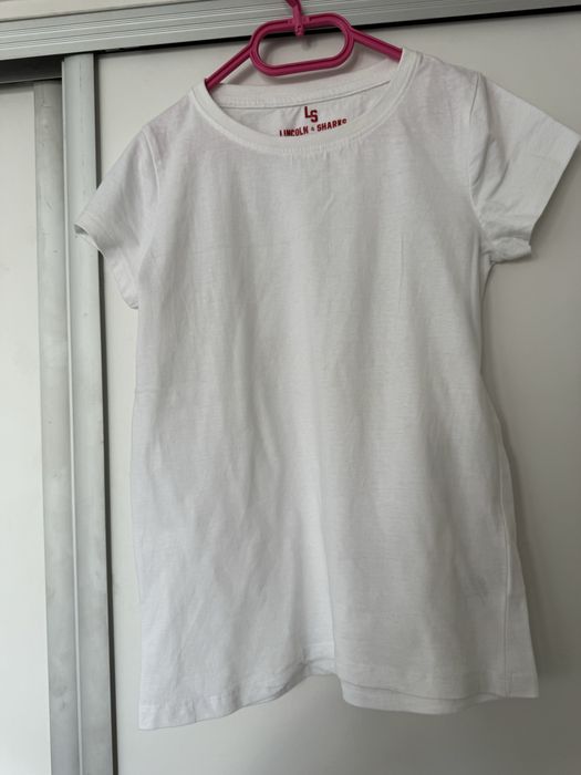 Dziewczęcy  strój w-f  146