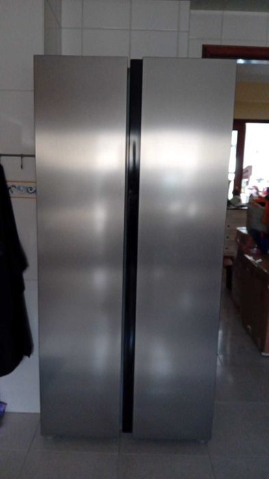 Frigorifico americano hisense
