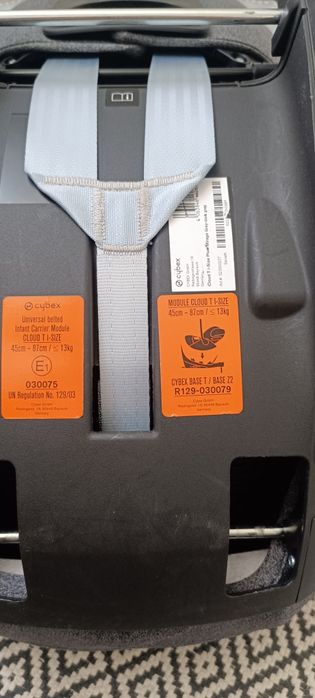 Ovo cybex cloud T e base giratória cybex