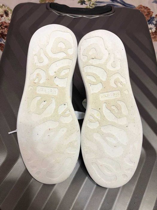 Alexander Mcqueen Oversized Sneaker in White/black