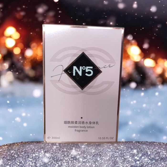 Perfumowany balsam do ciała N°5