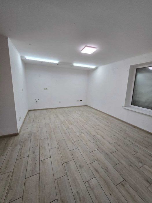 Оренда нежитлового приміщення на проспекті Свободи, вул. Коперніка, 1