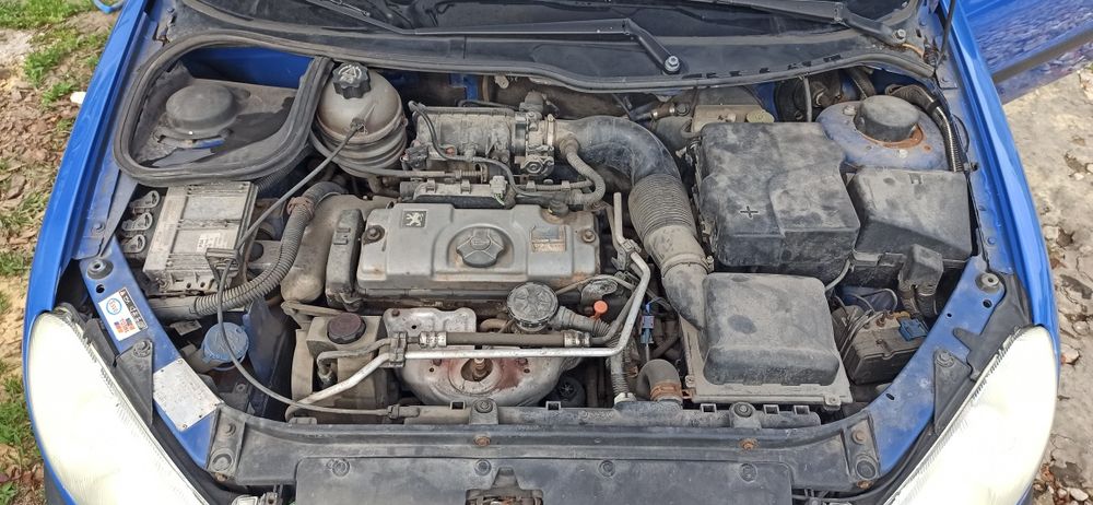 Кузовные запчасти, разборка Пежо 206 Peugeot шрот