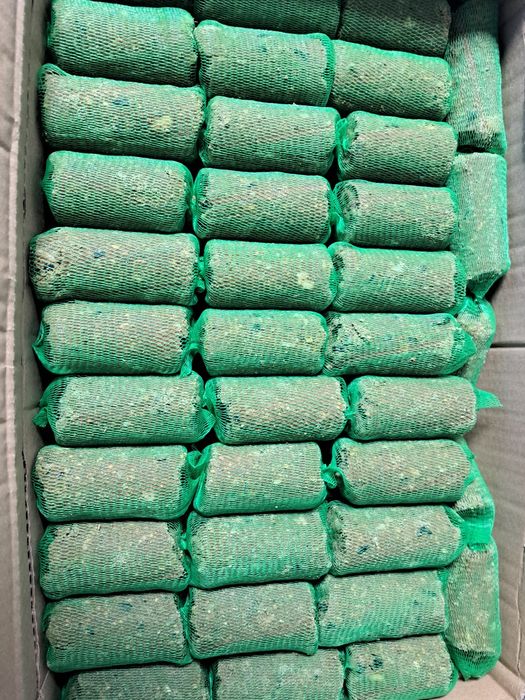 kolby orzechowe 1,5zł/szt, 20szt za 30zł mix ziarna ,ptaki dzikie,zima