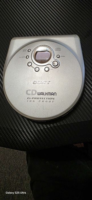 sony CD walkman D-EJ715