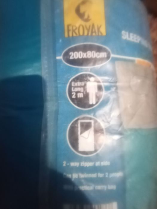Продам не дорого спальный мешок