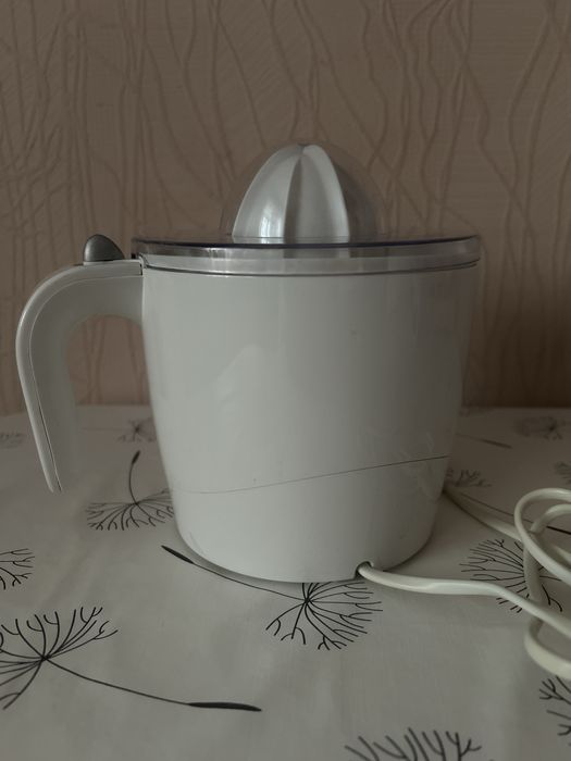 Соковижималка для цитрусових