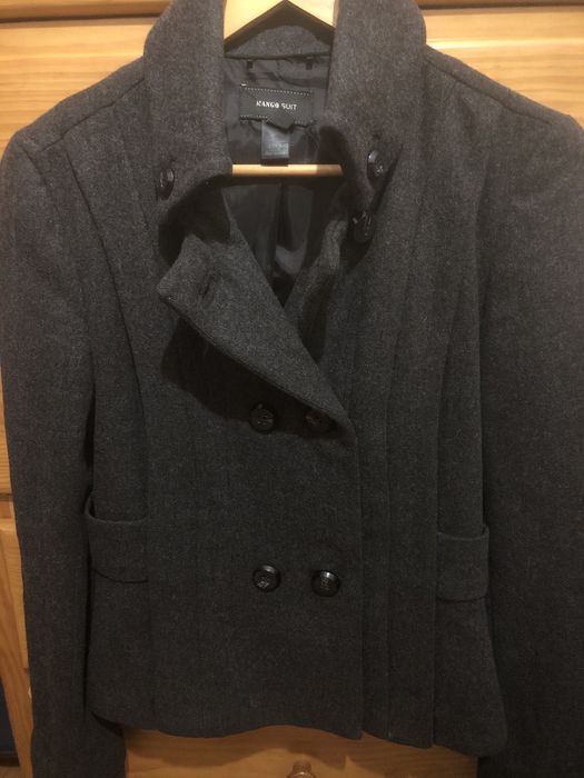 Casaco cinza da Mango quente